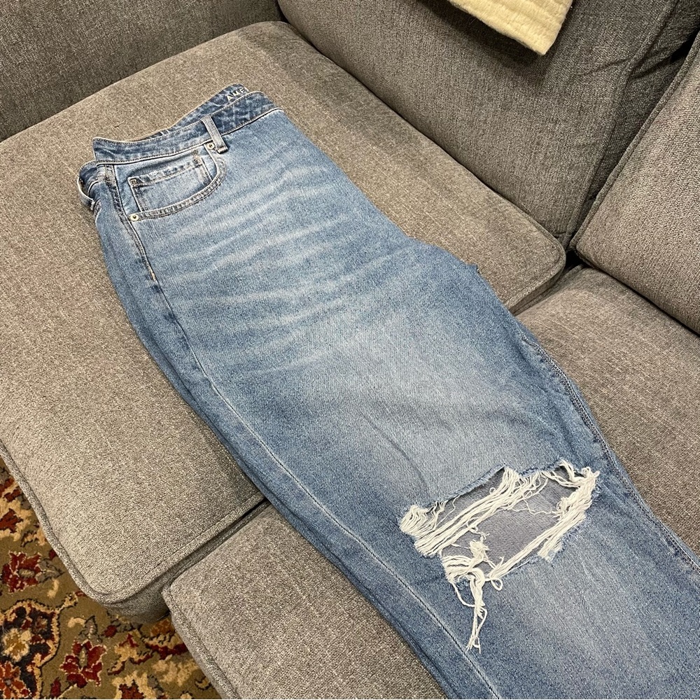 American Eagle Mom Jean with Comfort Waistband